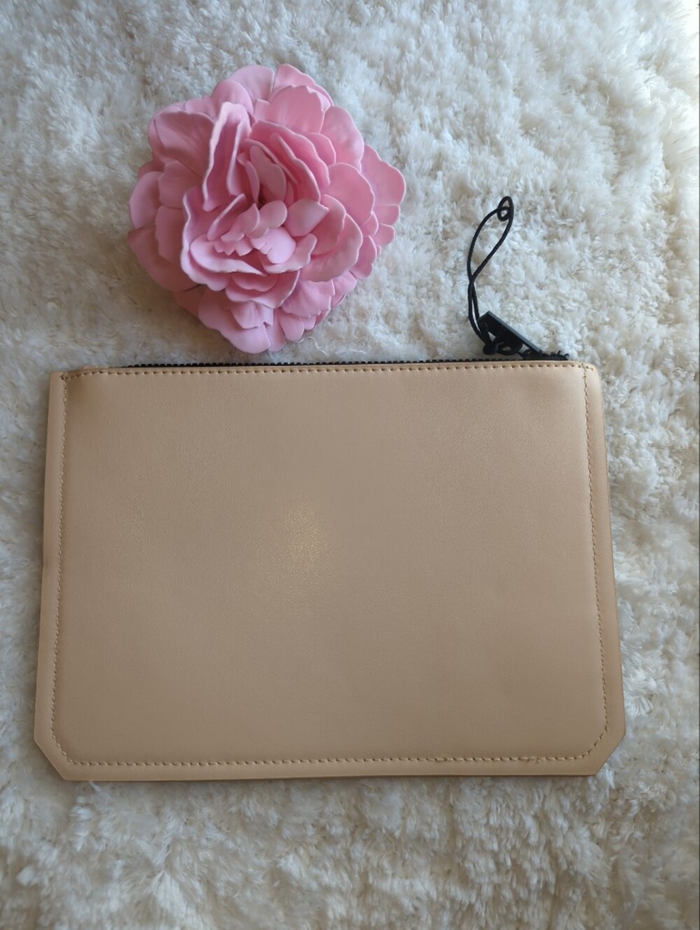 Yves Saint Laurent Beaute Authentic Beige Leather Zip Pouch Makeup Travel Cute - Picture 3 of 7